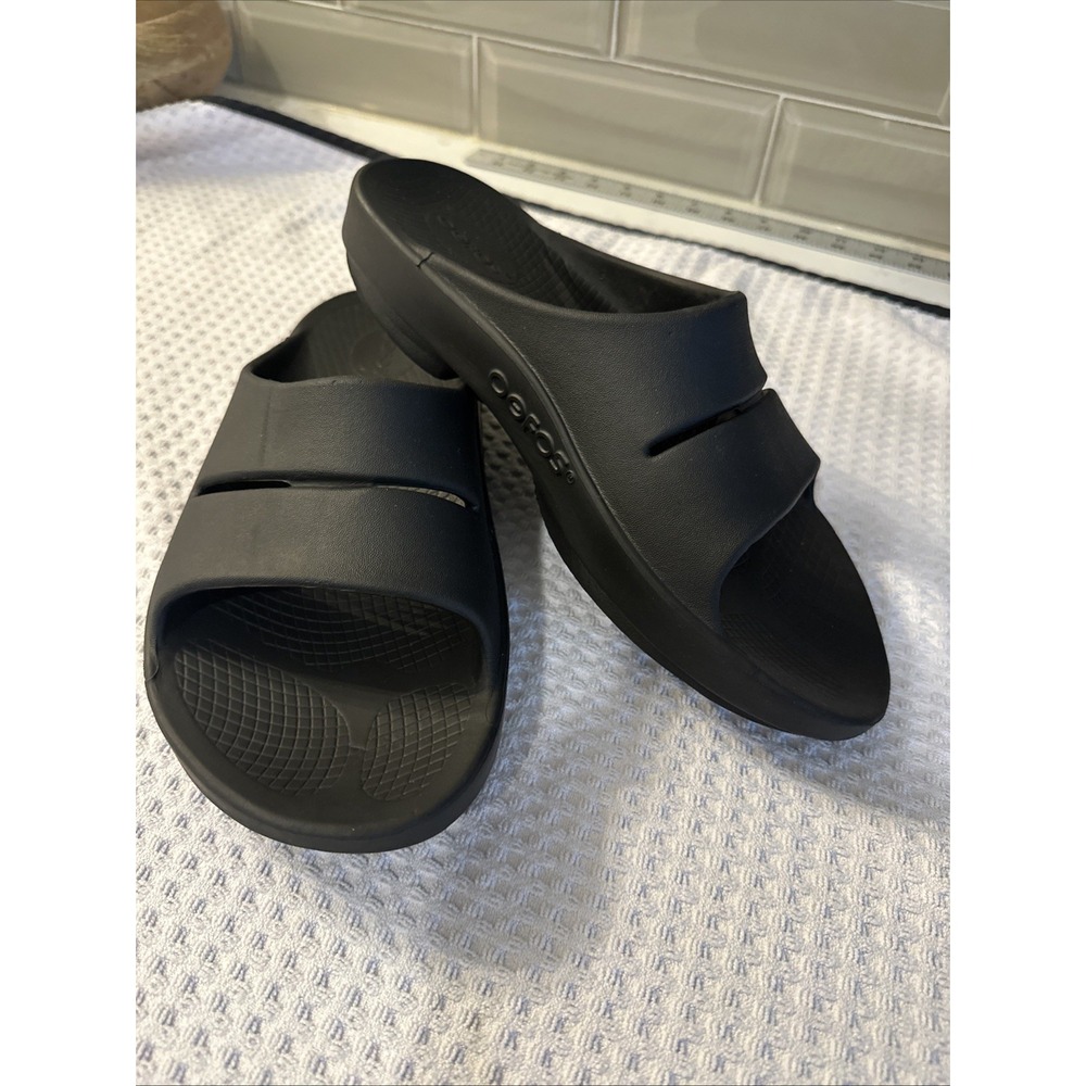 OOFOS OOahh Slide Sandals Women 10 Men 8  EU 41 Recovery Comfort Sport Black